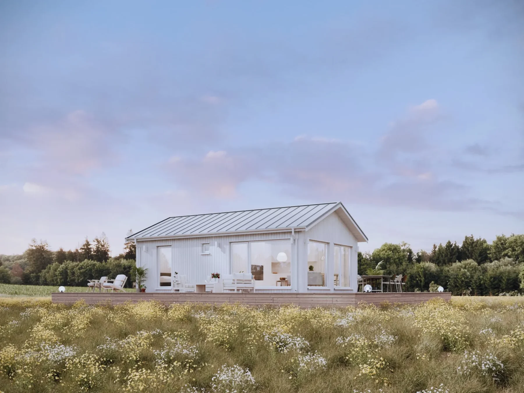 Fritidshus_50 kvm hus hvit stående panel store vinduer terrasse